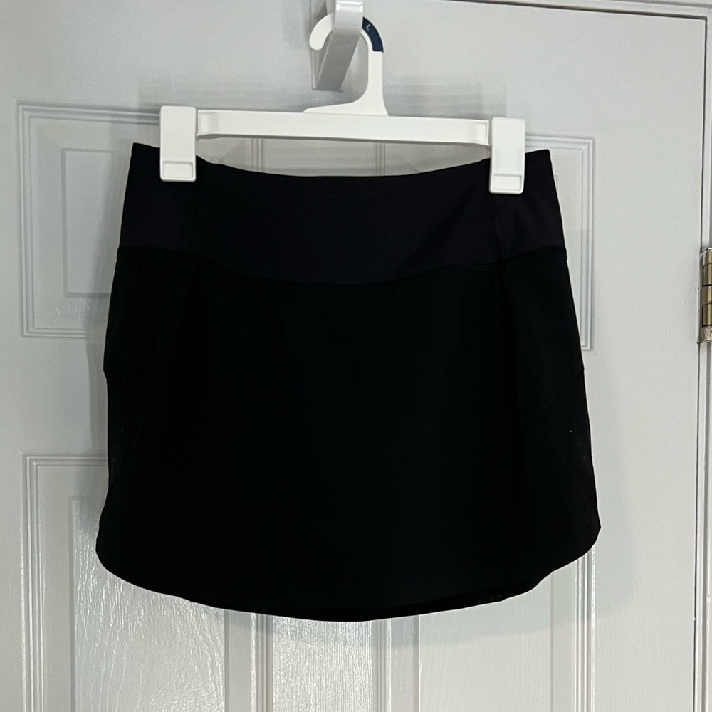 Athleta Run With It Skort